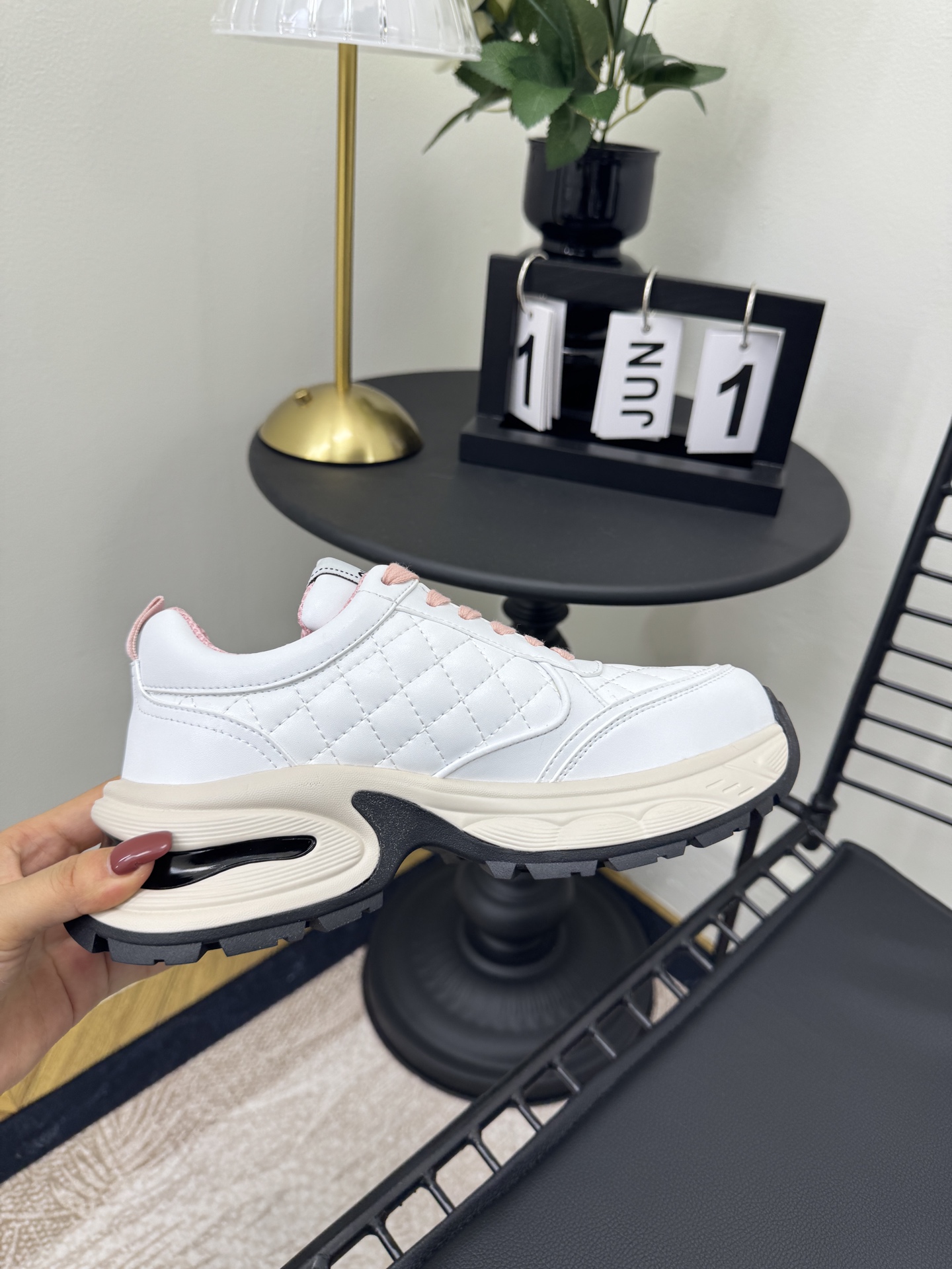 Women's high heels